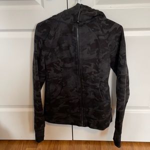 lululemon women’s scuba hoodie